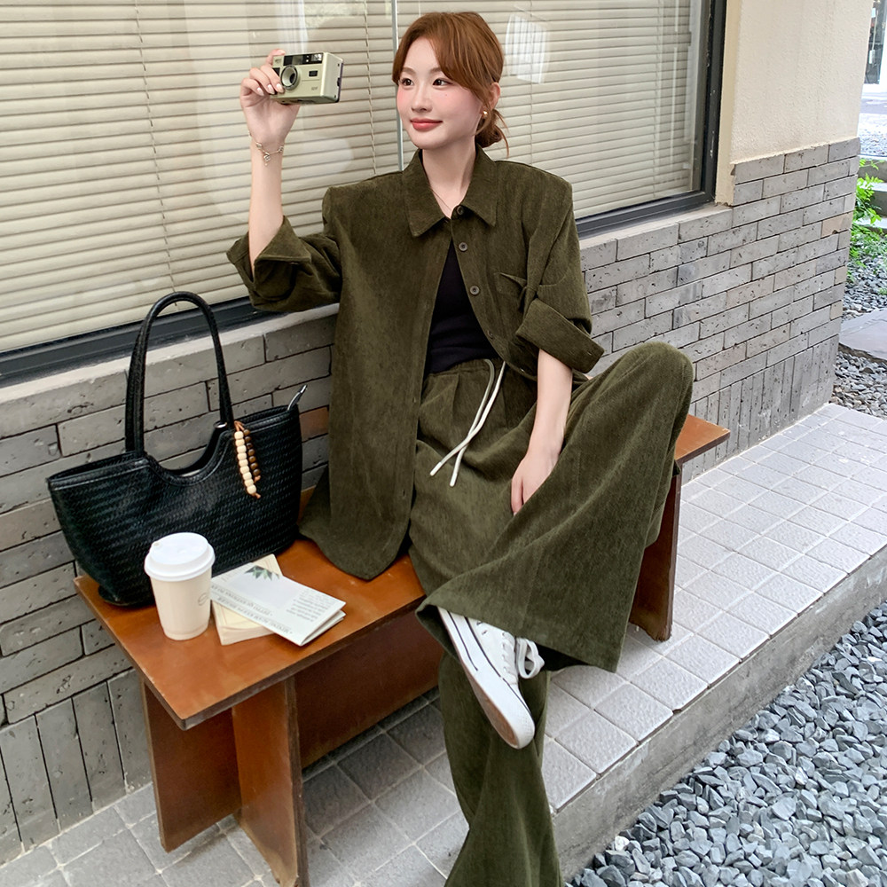 绿色慵懒风衬衫套装女2025秋季新款松弛感酷飒风炸街阔腿裤两件套,女装套装/套裙,2C139