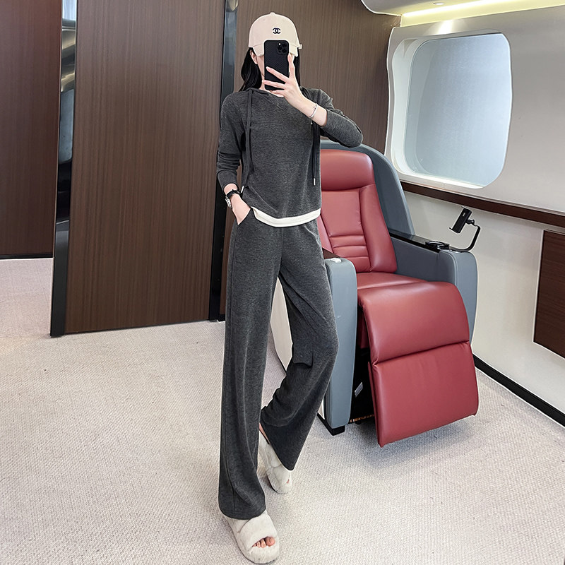 韩版女秋气质假两件连帽卫衣阔腿裤套装,女装套装/套裙,2C310