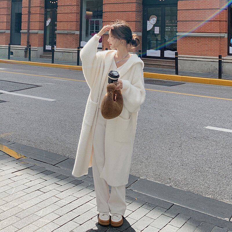 高端白色连帽羊绒大衣女2025秋冬超火好看独特漂亮名媛气质长外套,女装皮草,2C028