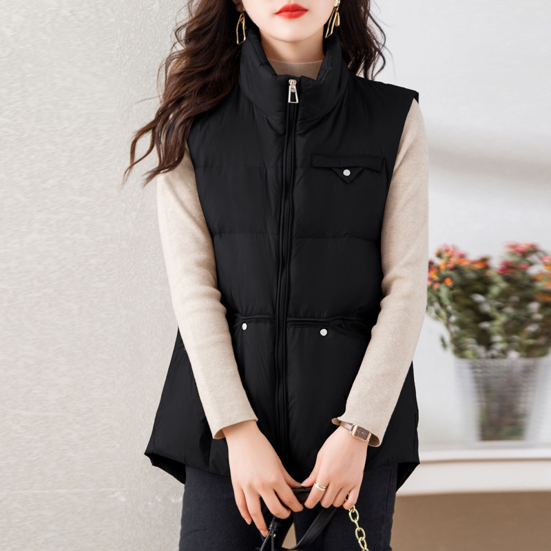 羽绒马甲女2025年冬季新款小个子短裤羽绒服宽松外穿背心马夹外套,女装羽绒服,蓝朵琳