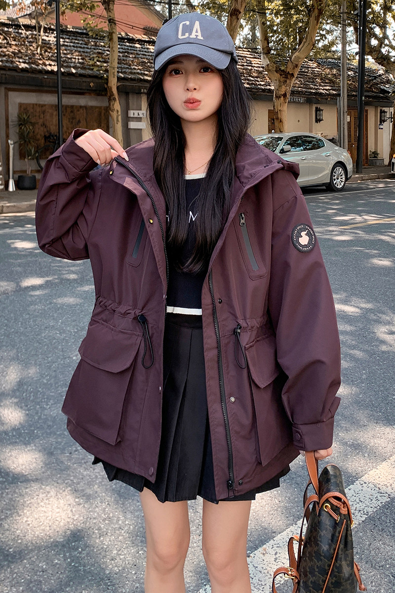 高级感超火好看紫色冲锋衣女春秋2025独特休闲登山服工装夹克外套,女装风衣,2C218