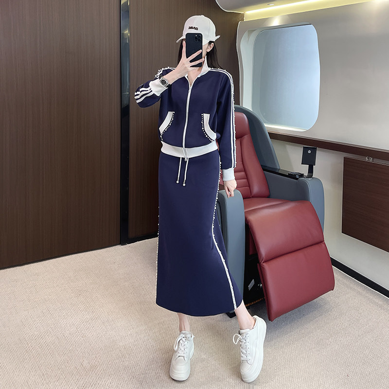 时尚气质减龄撞色卫衣外套半身裙套装,女装套装/套裙,2C310