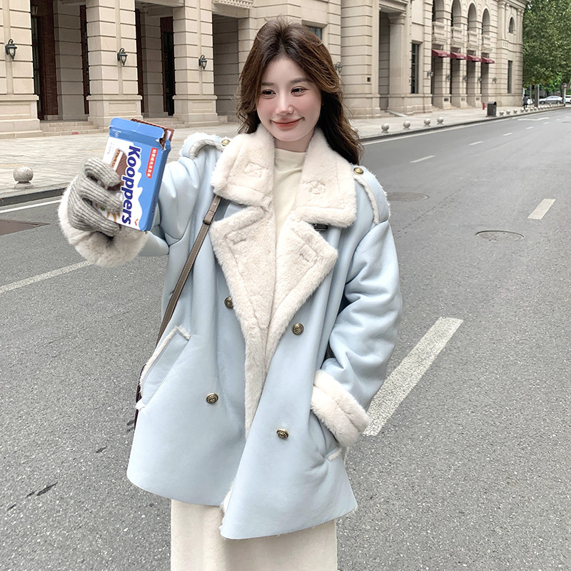 新款 蓝色皮毛一体加厚外套 7682-P235-K328图片
