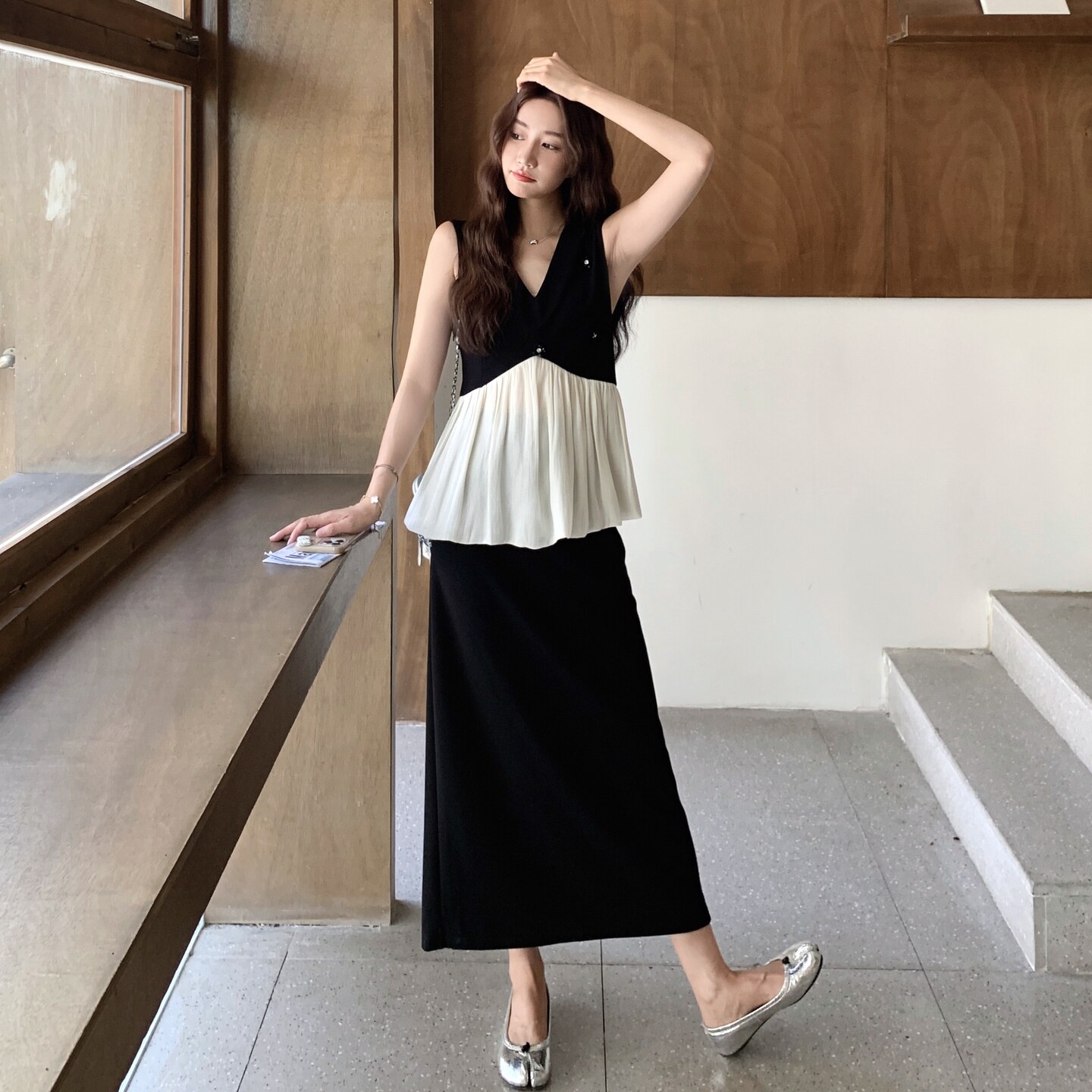 高级感穿搭黑色v领背心套装女夏2025超火好看气质半身长裙两件套,女装套装/套裙,2C098
