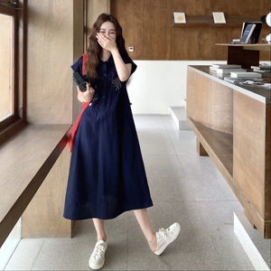 藏蓝色刺绣抽绳收腰衬衫连衣裙女2025年夏季新款小个子气质长裙子图片