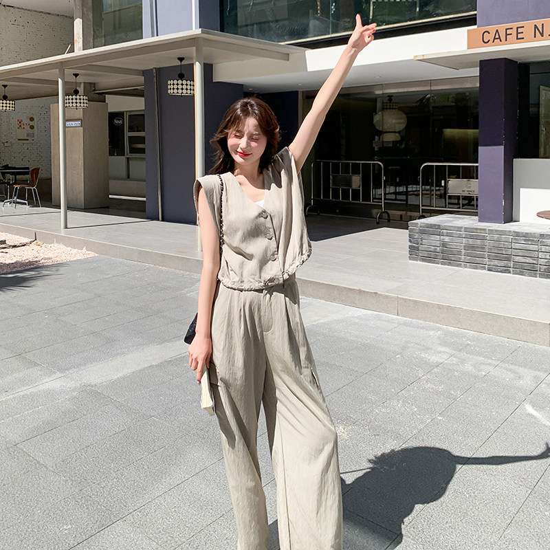 卡其色无袖上衣+工装长裤套装7636-P145-K208,女装套装/套裙,2C159