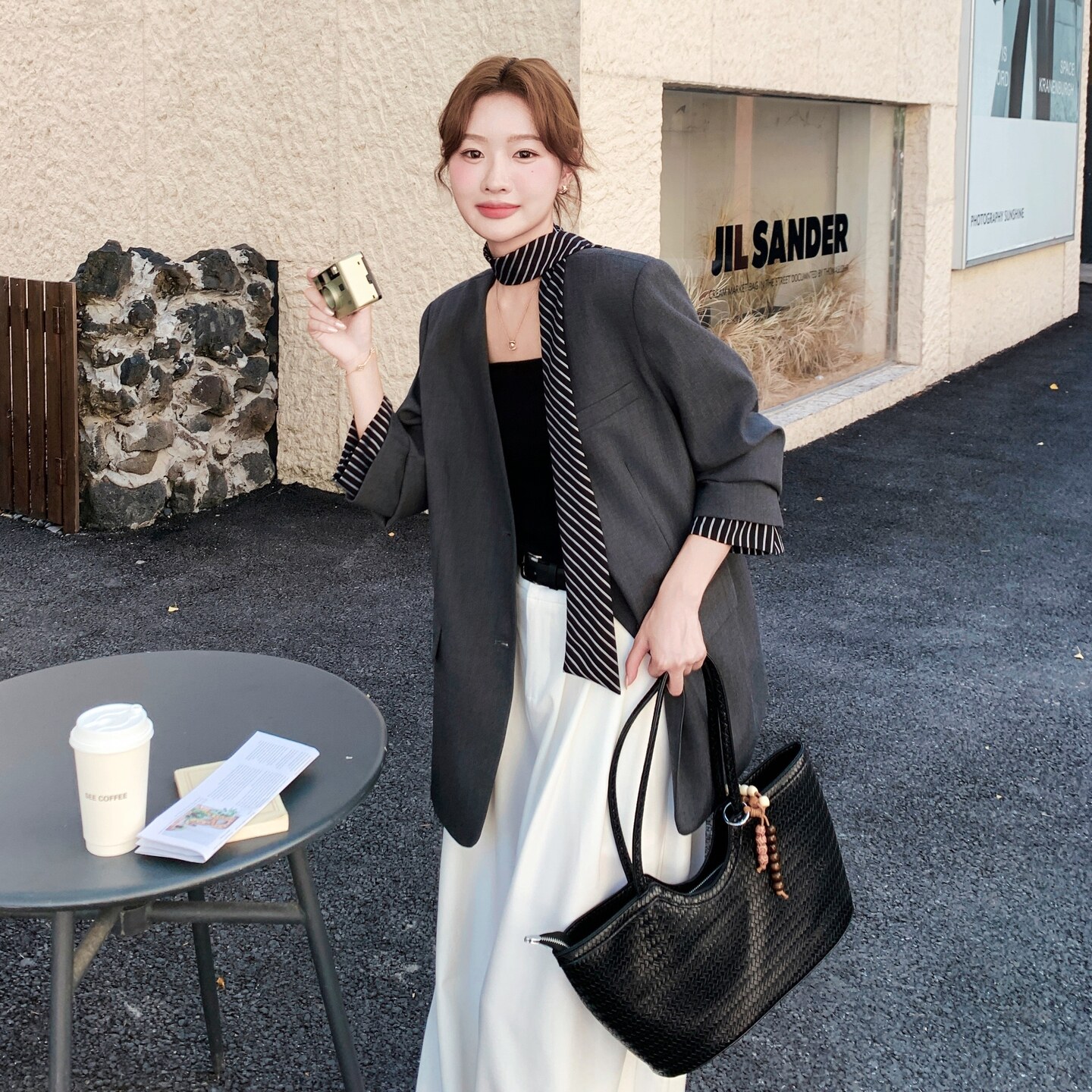 灰色韩系高级感西装外套女2025秋季新款气质通勤显瘦百搭小西服,女装西装,2C325