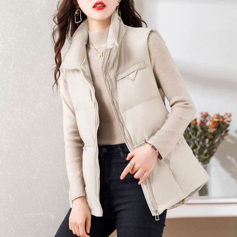 羽绒马甲女2025年冬季新款小个子短裤羽绒服宽松外穿背心马夹外套,女装羽绒服,蓝朵琳