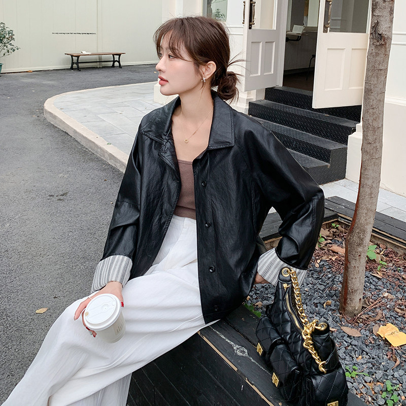 条纹拼接翻领黑色皮衣外套女春秋2025新款小个子PU夹克爆款高级感,女装短外套,2C087