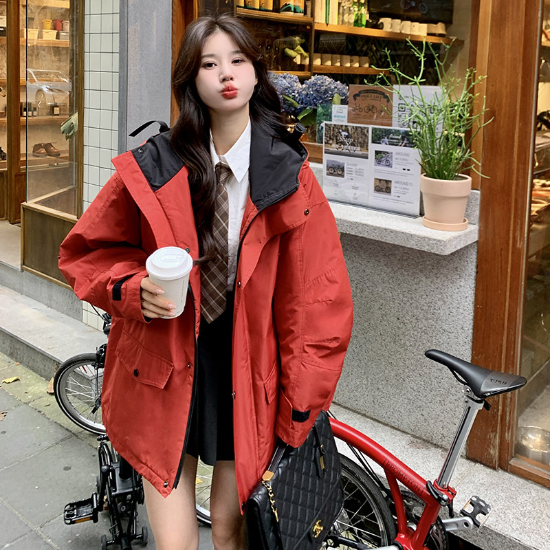 新款2025年冬季红色戴帽派克服加棉2c098-8958p235k328,女装派克服,2C098