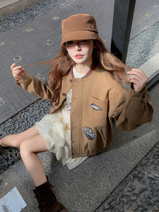 新款！现货！复古高级感重工刺绣棒球服外套6865-P165-K248图片