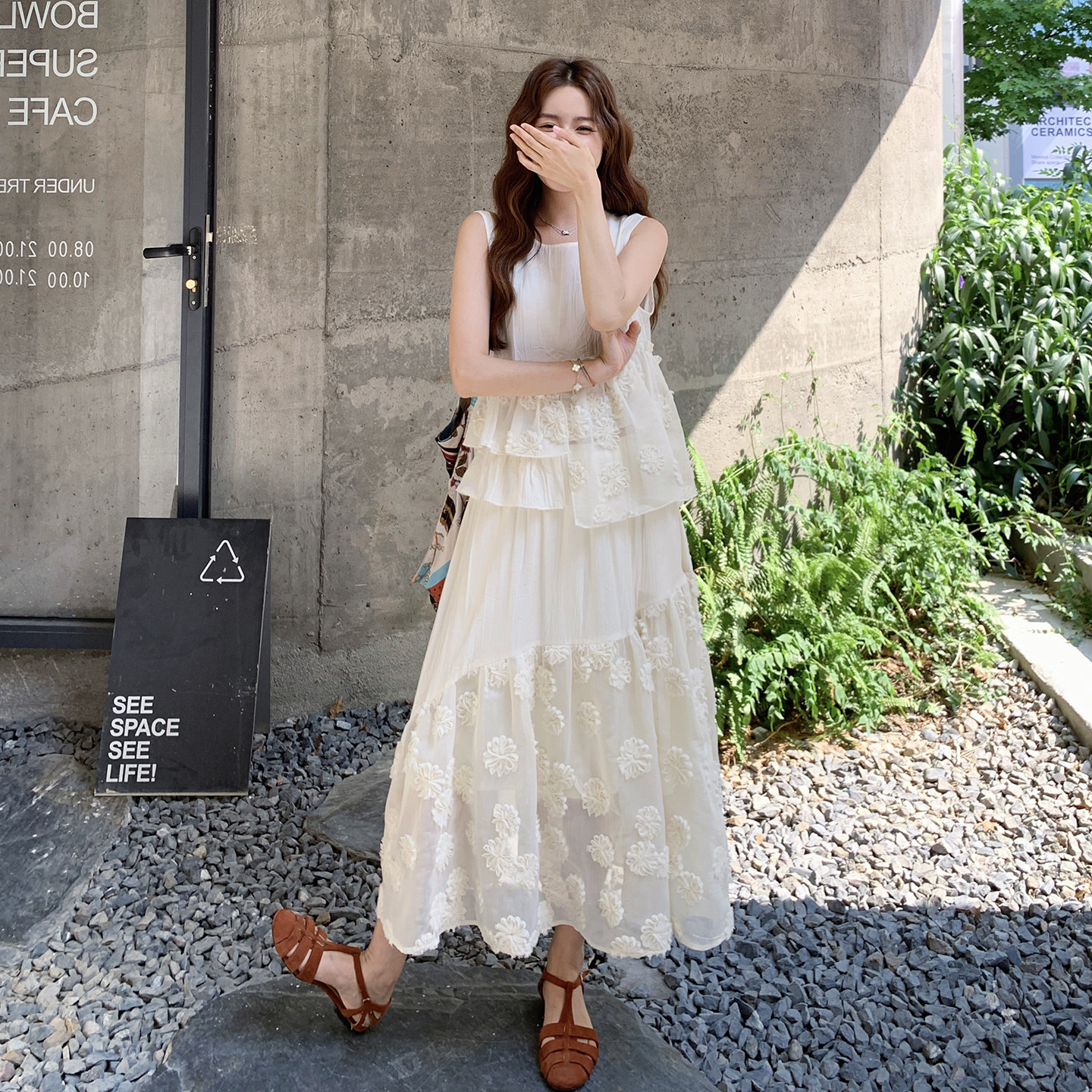 法式花朵拼接无袖背心半身裙套装女2025夏季新款显瘦度假风两件套,女装套装/套裙,2D043