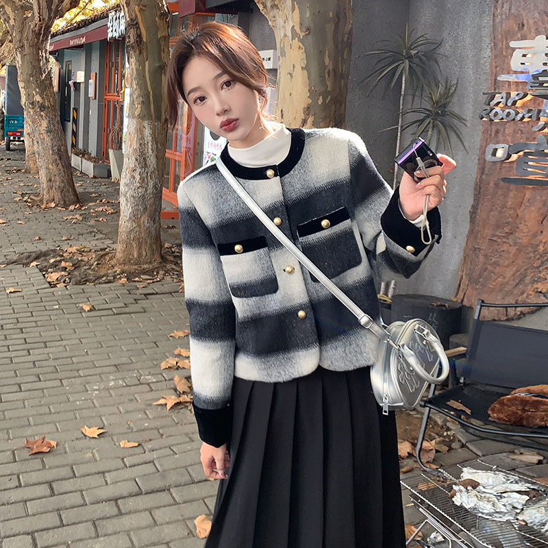 主推小香风羽绒服2025新款小个子外套2c057-A19-P215-K319,女装羽绒服,2C057