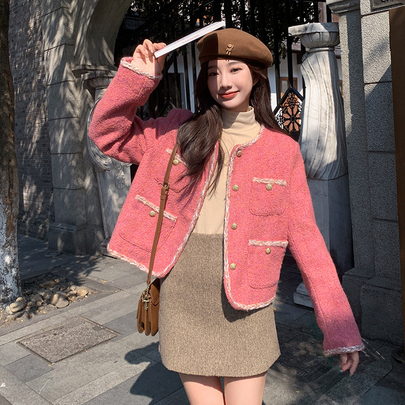 新款大货已出-短款羽绒服小香风外套A10-p235-k339,女装羽绒服,2C057