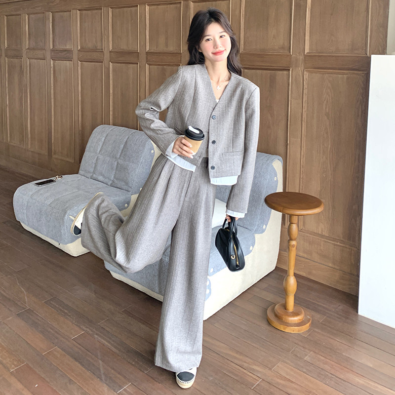 【抗皱面料】新款暗竖条V领西装+直筒裤套装2C277-6616-P175-K258,女装套装/套裙,2C277