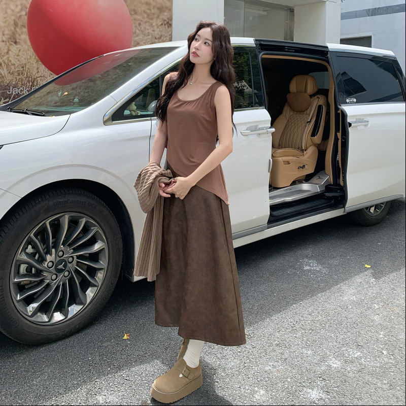 美拉德穿搭咖色套装女春秋超火好看高级小众针织罩衫半身裙三件套,女装套装/套裙,2C117
