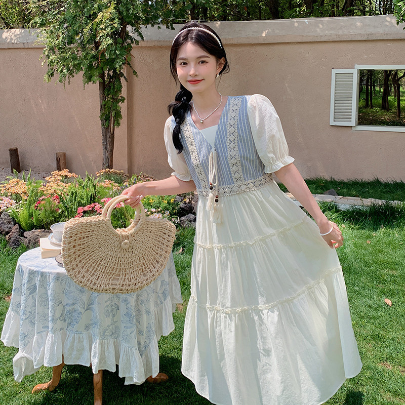 奶白色泡泡袖连衣裙夏季女2025新款蕾丝拼接甜美假两件长款初恋裙图片