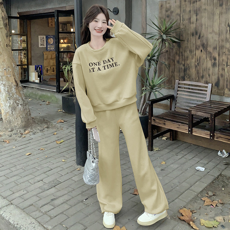 现货：春装新款韩系流行刺绣卫衣裤子套装2C135-6873P175K258,女装套装/套裙,2C135