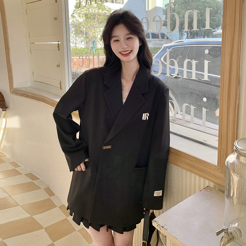 黑色廓形正肩西装外套女2025秋季新款高级感炸街宽松百搭显瘦西服,女装西装,2C375