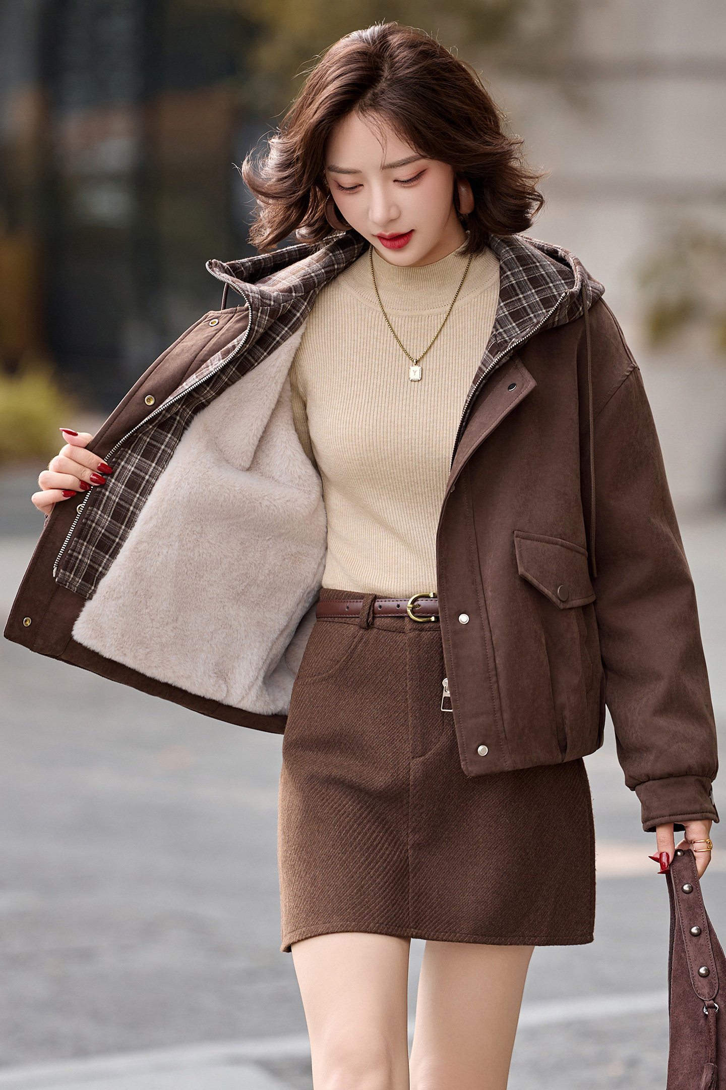 复古格纹拼接连帽加绒保暖外套女2025秋冬新款宽松时尚派克服棉服,女装短外套,英标秀（1C119）