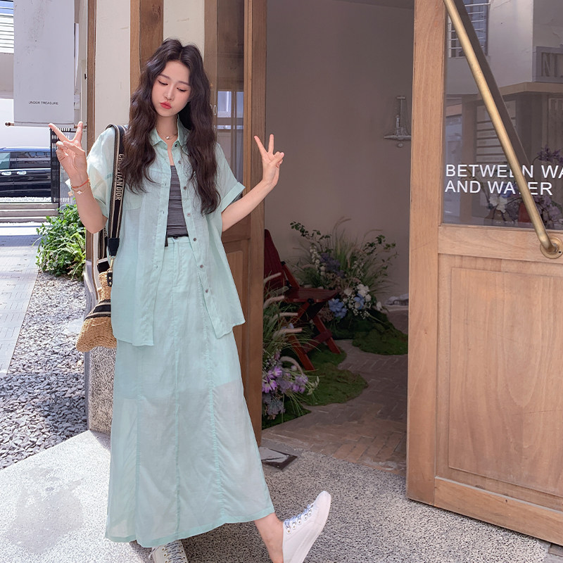 日系设计感宽松款衬衣背心三件套女夏季2025简约小清新半身裙套装图片