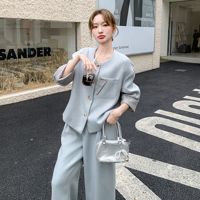 高级感小众浅蓝色西服套装女春秋季2025新款宽松显瘦阔腿裤两件套,女装套装/套裙,2C277
