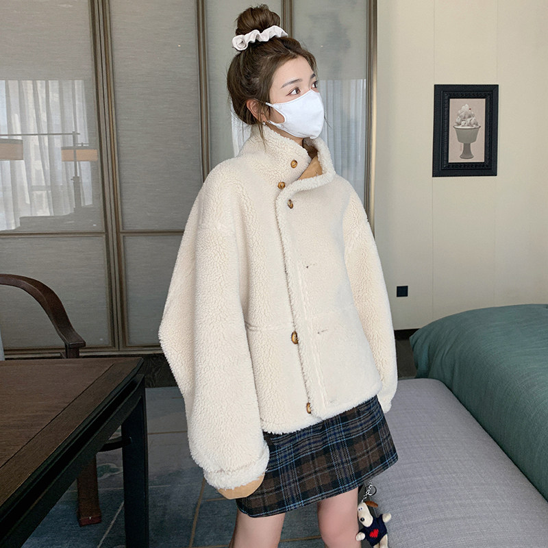新款现货牛皮绒皮毛一体两面穿机车服P185K278,女装短外套,2C333