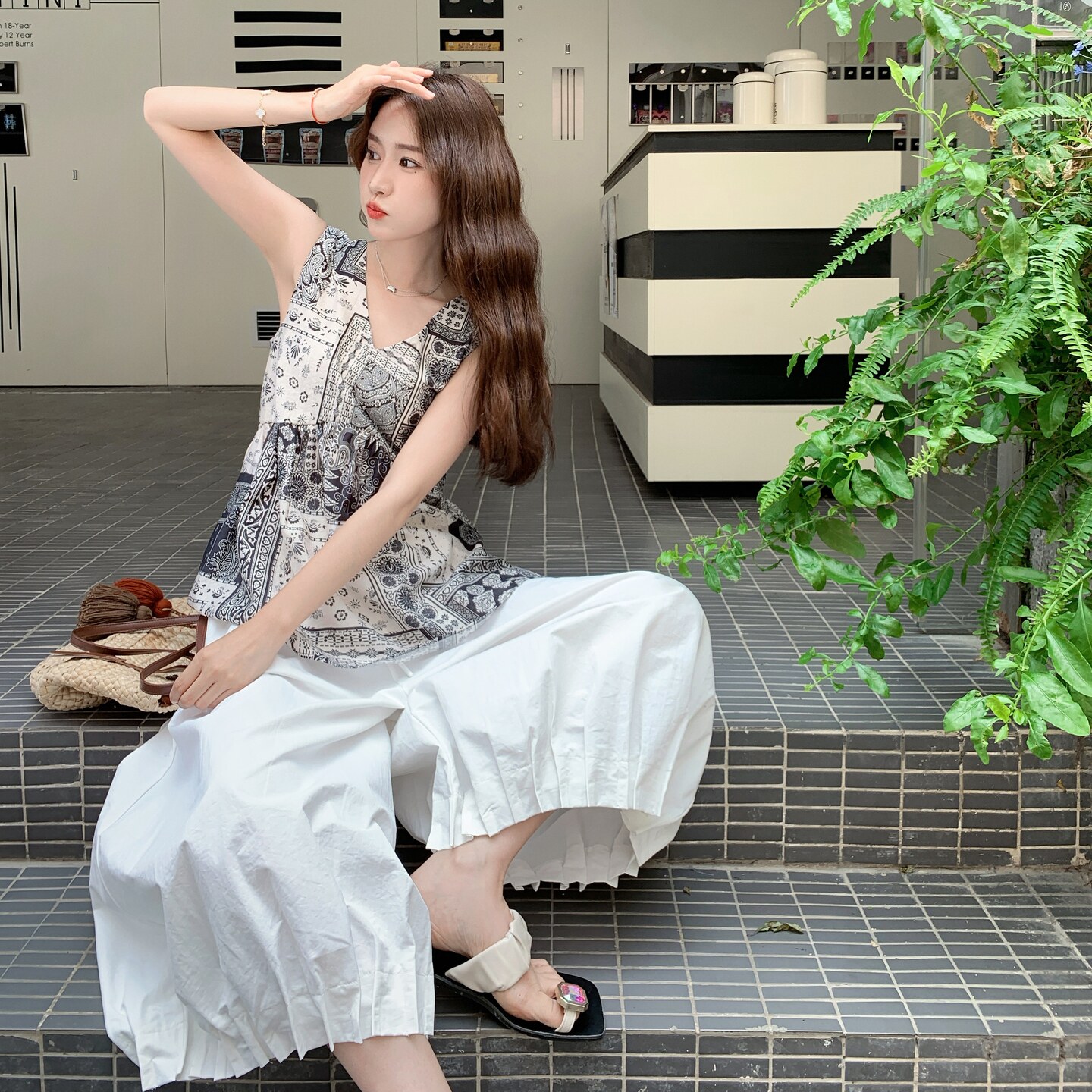 休闲减龄穿搭度假风无袖套装女夏超火好看松弛感背心阔腿裤两件套,女装套装/套裙,2C166