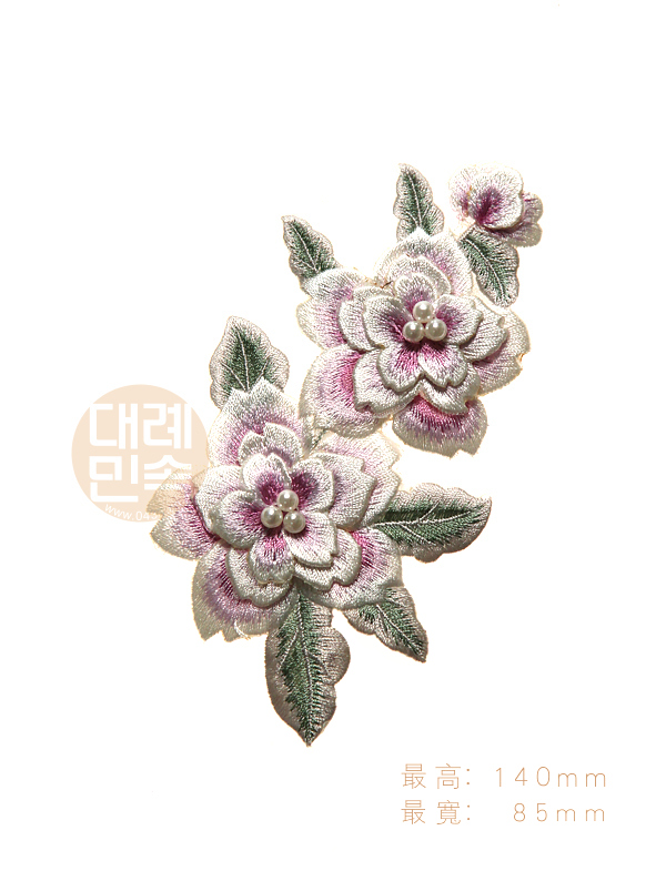 Korean original imported Korean suit stereo flower with bead embroidered patch chest flower H-P04055