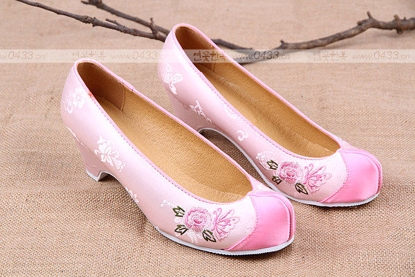 Korean Original Clothing Import Traditional Korean Clothing Hook Shoes pink Korean suit embroidered shoes 5cm High heel H-P01758-Taobao
