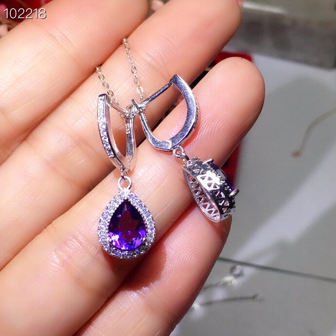 Серьги s925银镶天然紫水晶耳钉耳扣精致时尚漂亮紫色6*8mm水滴超美百搭 Xin Cheng