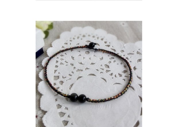 Sợi vàng nhiều màu của Obsidian được làm thủ công vòng chân thanh mảnh Joker boutique tươi và thanh lịch Tăng năng lượng tích cực lắc chân bạch kim
