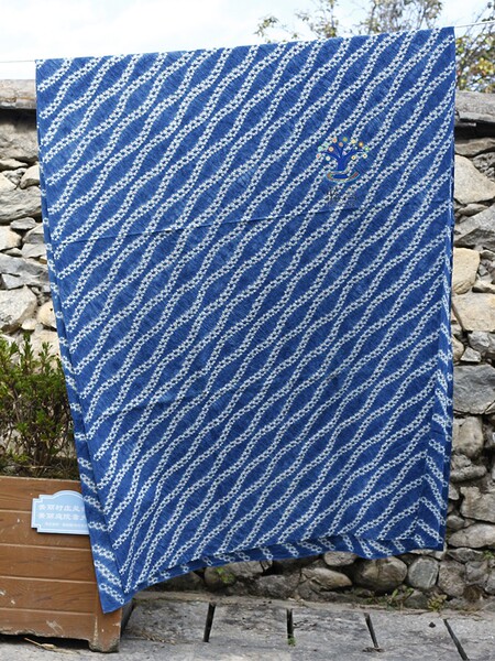 Dali Tie-Dyeing Cloth Lanyan Retro Artsy Clothing Fabric Board Blue Plant Ancient Dyed Chinese Quality All-Cotton Fabric