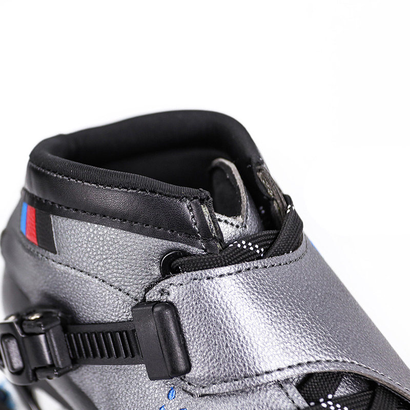 Old A wheel slip Dutch Cadomotus V3 speed skating shoes Three-four-wheel double-purpose wheel sliding shoe racing for ice skates