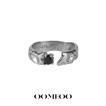 OOMEO Black Dreams 925 Pure Silver Niche Design Opening Rings Ins-Chains Cool Dark Black Zircons dont fall out of color