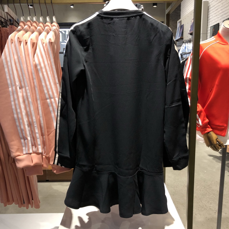Áo thể thao nữ cổ tròn Adidas Cỏ ba lá Đầm xòe DX3689 DW3880 DV0856 - Trang phục thể thao quần áo tập gym nữ adidas chính hãng
