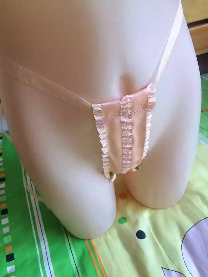 Thắt lưng vệ sinh bạn gái boudoir thì thầm cặp đôi thongs satin mịn màng quần lót trẻ em