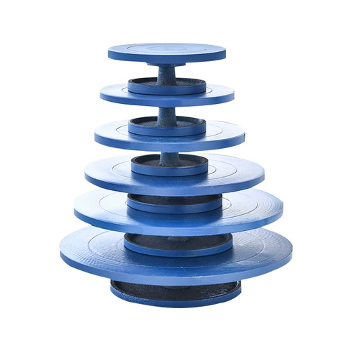 Керамическая керамика Поворот терминала ручной работы ручной работы.