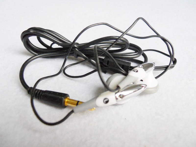 Mobile phone headphones computer headphones laptops heavy bass headphones 3 5MM gilded headlength lines