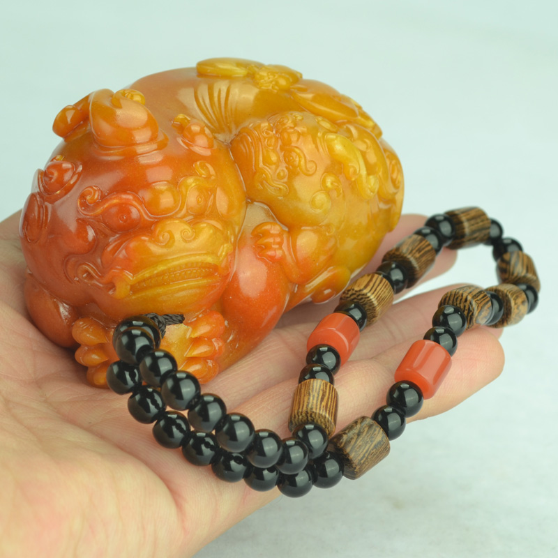 Imitation natural yellow dragon jade yellow jade yellow jade leopard Pendulum piece handlebar piece mother and son leopard leopard The play piece The male and female jade combine the pieces