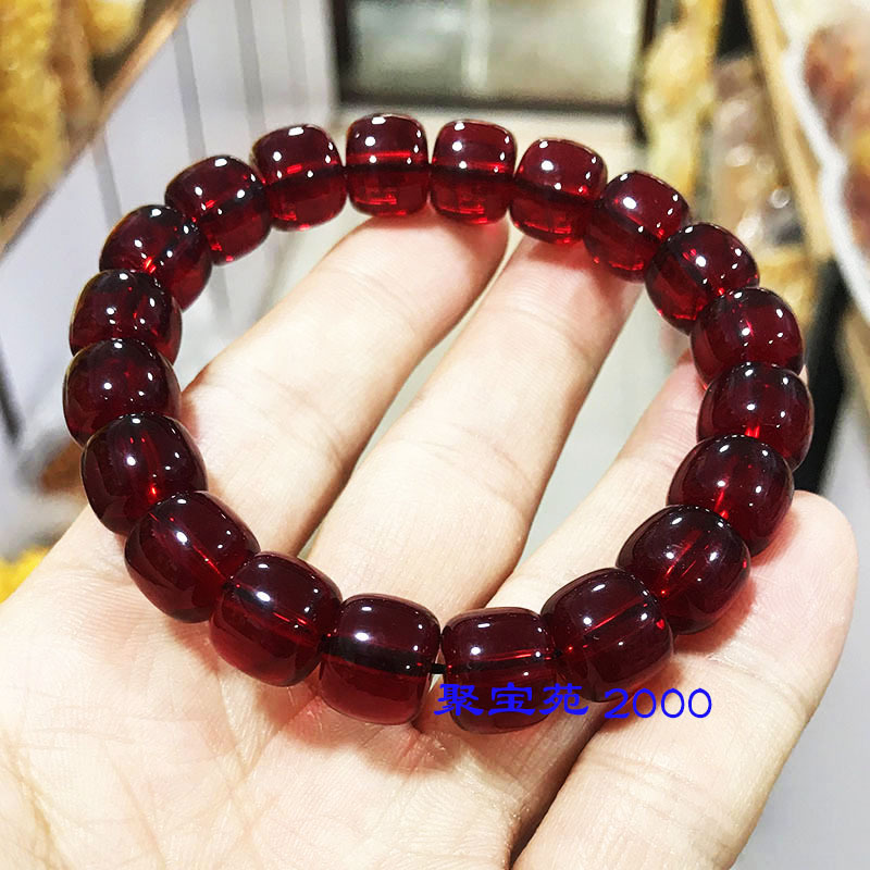 Natural Blood Amber Bracelet, Amber Bracelet, Birth Year Apple Bead Single-Circle Beeswax Raw Stone Bracelet, Birthday Gift for Men and Women Natural Blood Amber Bracelet, Amber Bracelet, Birth Year Apple Bead Single-Circle Beeswax Raw Stone Bracelet, Birthday Gift for Men and Women