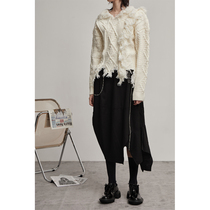 Mutted beauty tattered tassels ripped hem veto V-neck knitwear