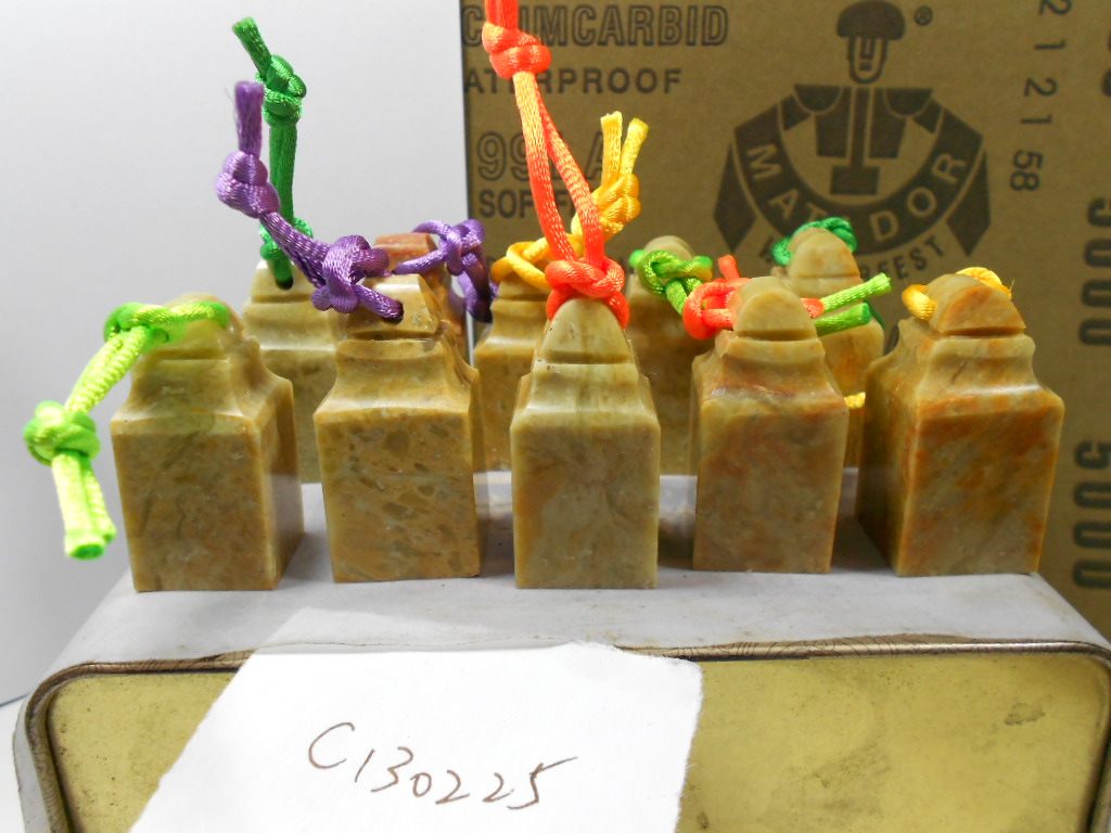 Full 30 Shoushan stone seal hanging seal seal Hou seal seal stone seal material fine polishing 2*3 5 #