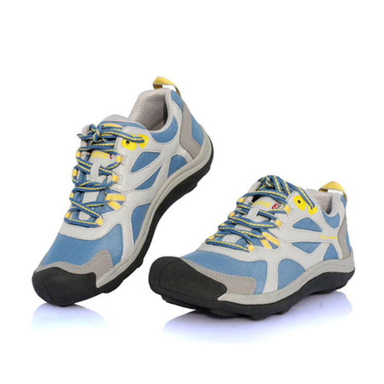 9-year-old Aoyoushi W3 male and female couple models summer lightweight professional non-slip tracing shoes quick-drying and breathable