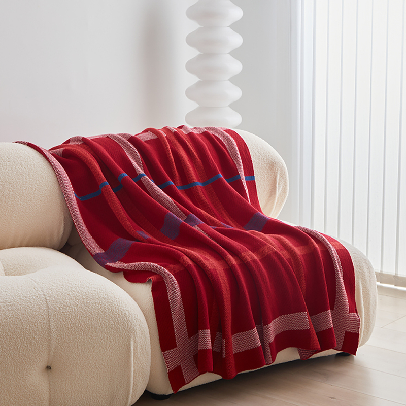 Knitted Blanket Available in All Seasons, Red Wedding Blanket, Christmas Blanket, New Year Blanket, Bedside Blanket, Nap Blanket, Cover Blanket Knitted Blanket Available in All Seasons, Red Wedding Blanket, Christmas Blanket, New Year Blanket, Bedside Blanket, Nap Blanket, Cover Blanket