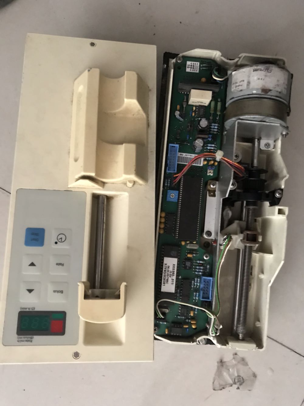 Chip-level repair of Fresenius 4008 series heparin pump