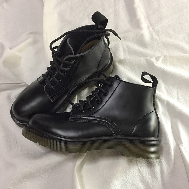 Northage British punk 5-hole Goodyear ພາຍໃນ stitched retro Martin ຊັ້ນສູງ lace-up ບວກກັບເກີບແມ່ຍິງ velvet