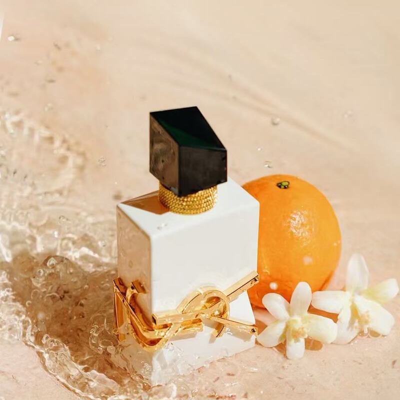 New Style to Enjoy the Summer, Desert Lily, New Spring and Summer Perfume Sample Test Tube Perfume New Style to Enjoy the Summer, Desert Lily, New Spring and Summer Perfume Sample Test Tube Perfume