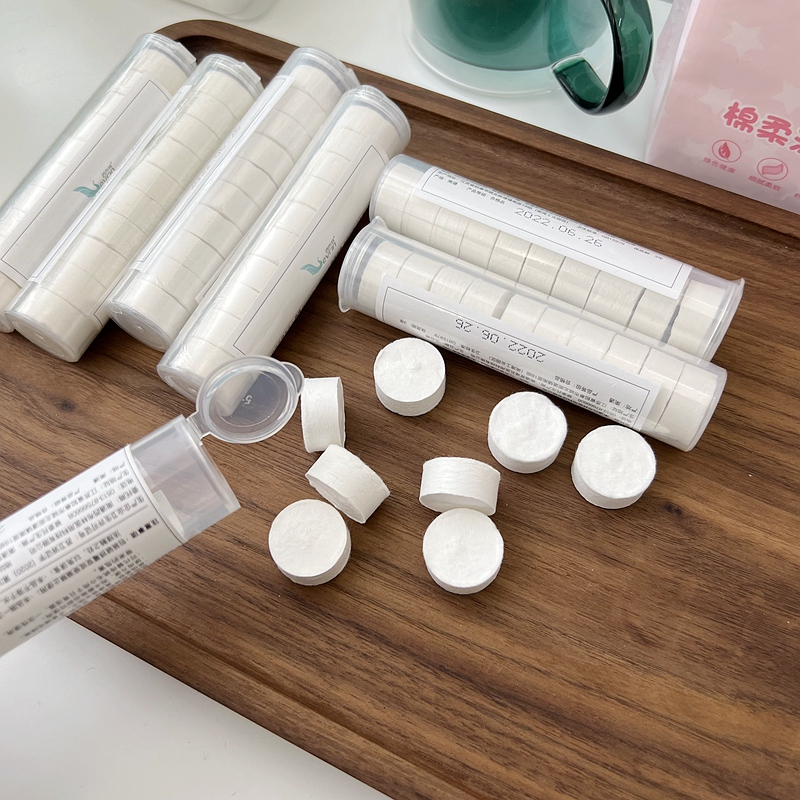 Disposable Compressed Face Towels for Cleaning the Face, a Portable Travel Essential, Hotel-Quality Cotton Particles
