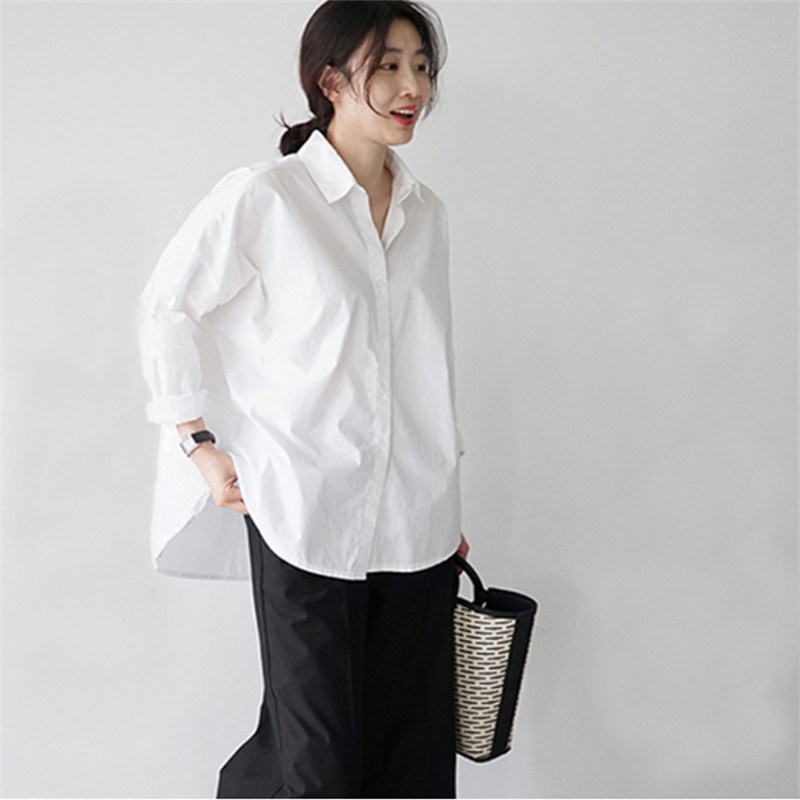 White long-sleeved shirt women's spring and autumn loose bottoming professional shirt Korean fan casual cotton large size shirt
